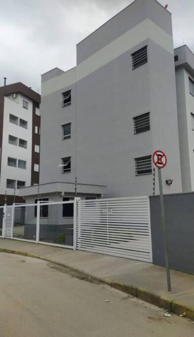 Ap 350 A Pe Pereque Mirim, Santa Rita, Enseada, A 5 Minutos De Carro Lamberto, Lazaro E Domingas Dias * Ubatuba