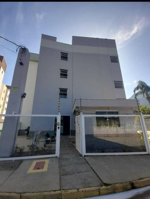 Apartamento Ap 350 A Pe Pereque Mirim, Santa Rita, Enseada, A 5 Minutos De Carro Lamberto, Lazaro E Domingas Dias Ubatuba